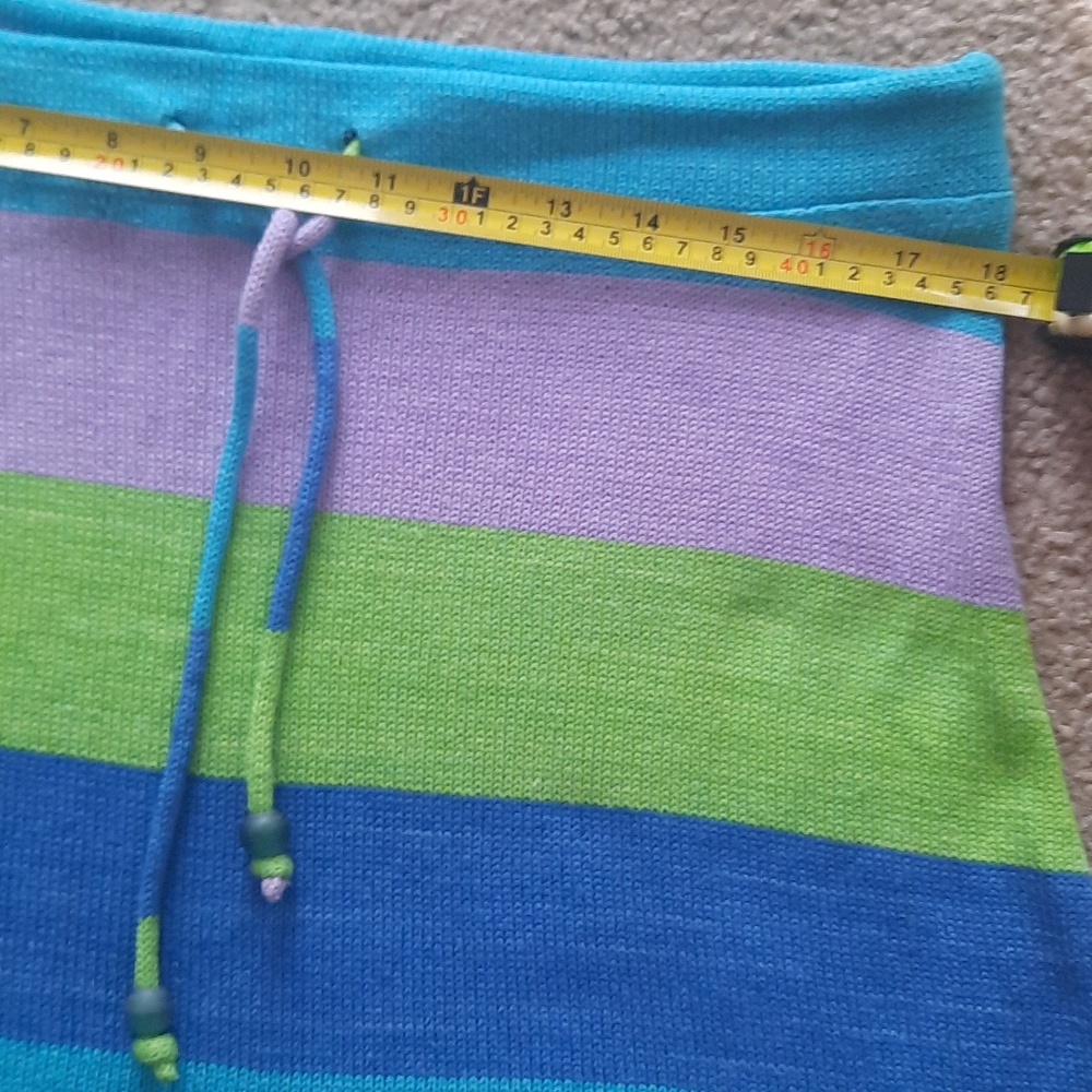 Multi Color Knit Outfit - Picture 15 of 16